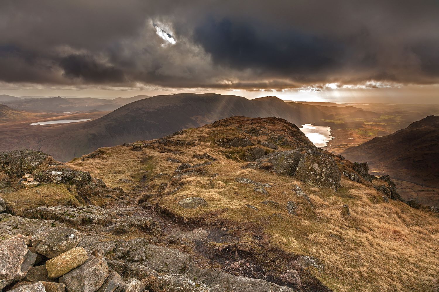 Sun rays over Wastwater and the Wasdale Screes