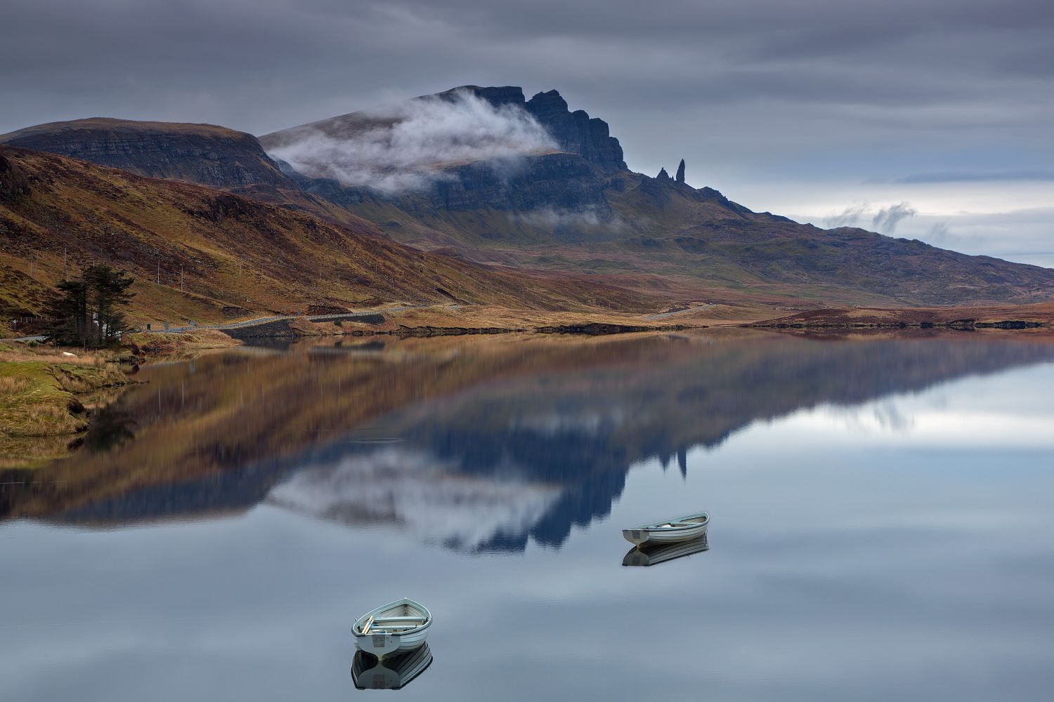  Loch Fada and the Old Man of Storr