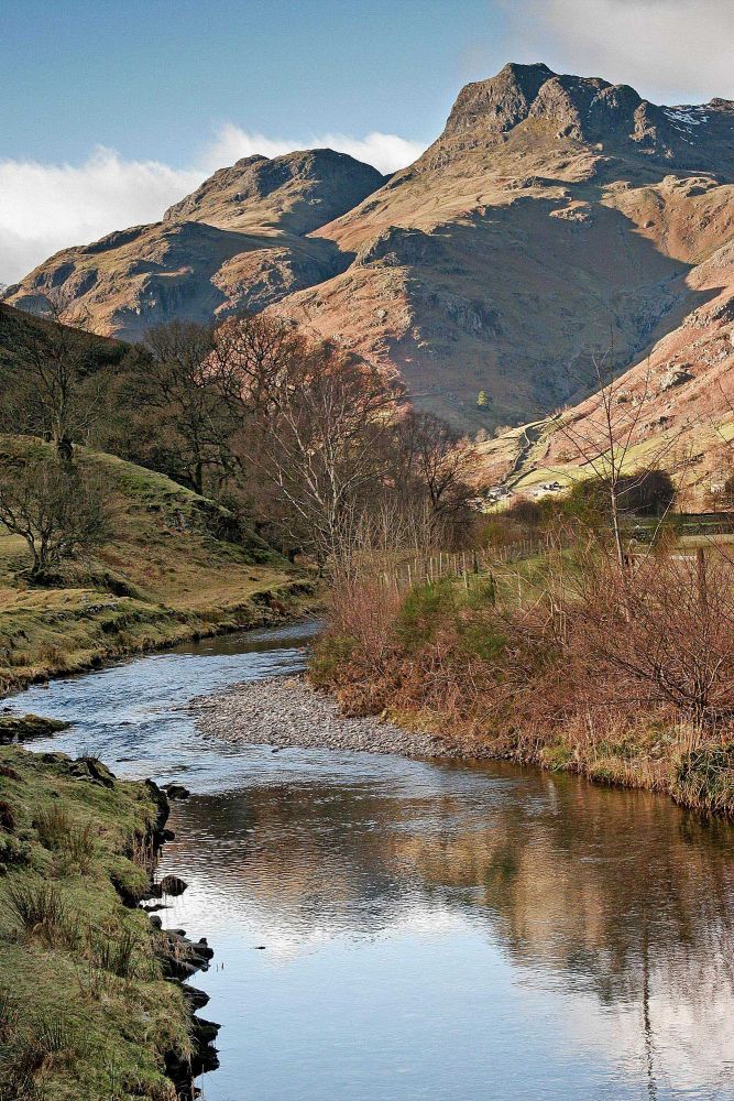 Langdale Pikes from Great Langdale Beck