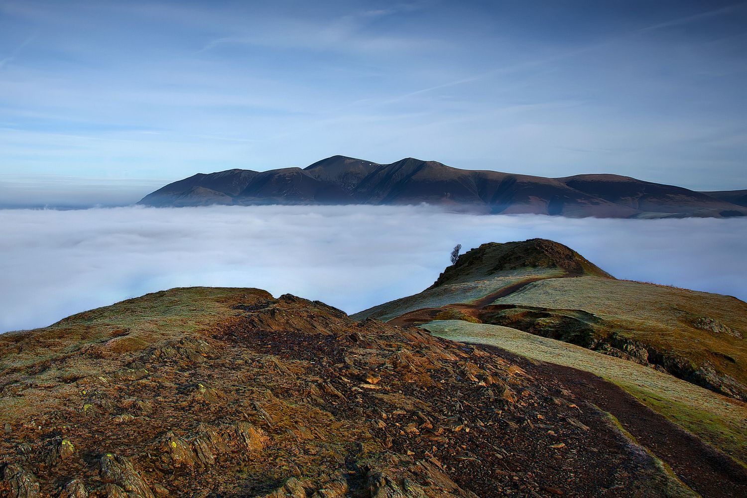 A fantastic cloud inversion showing Skiddaw appearing from out of the clouds. Taken from Catbells. A fantastic cloud inversion showing Skiddaw appearing from out of the clouds. Taken from Catbells.