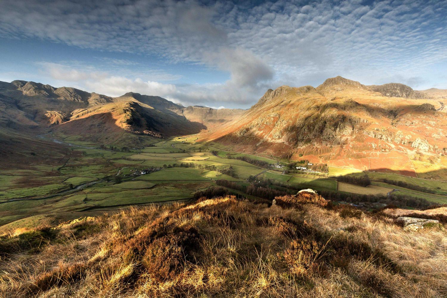 Crinkle Crags Bowfell and the Langdale Pikes seen from the summit of Side Pike Crinkle Crags Bowfell and the Langdale Pikes seen from the summit of Side Pike